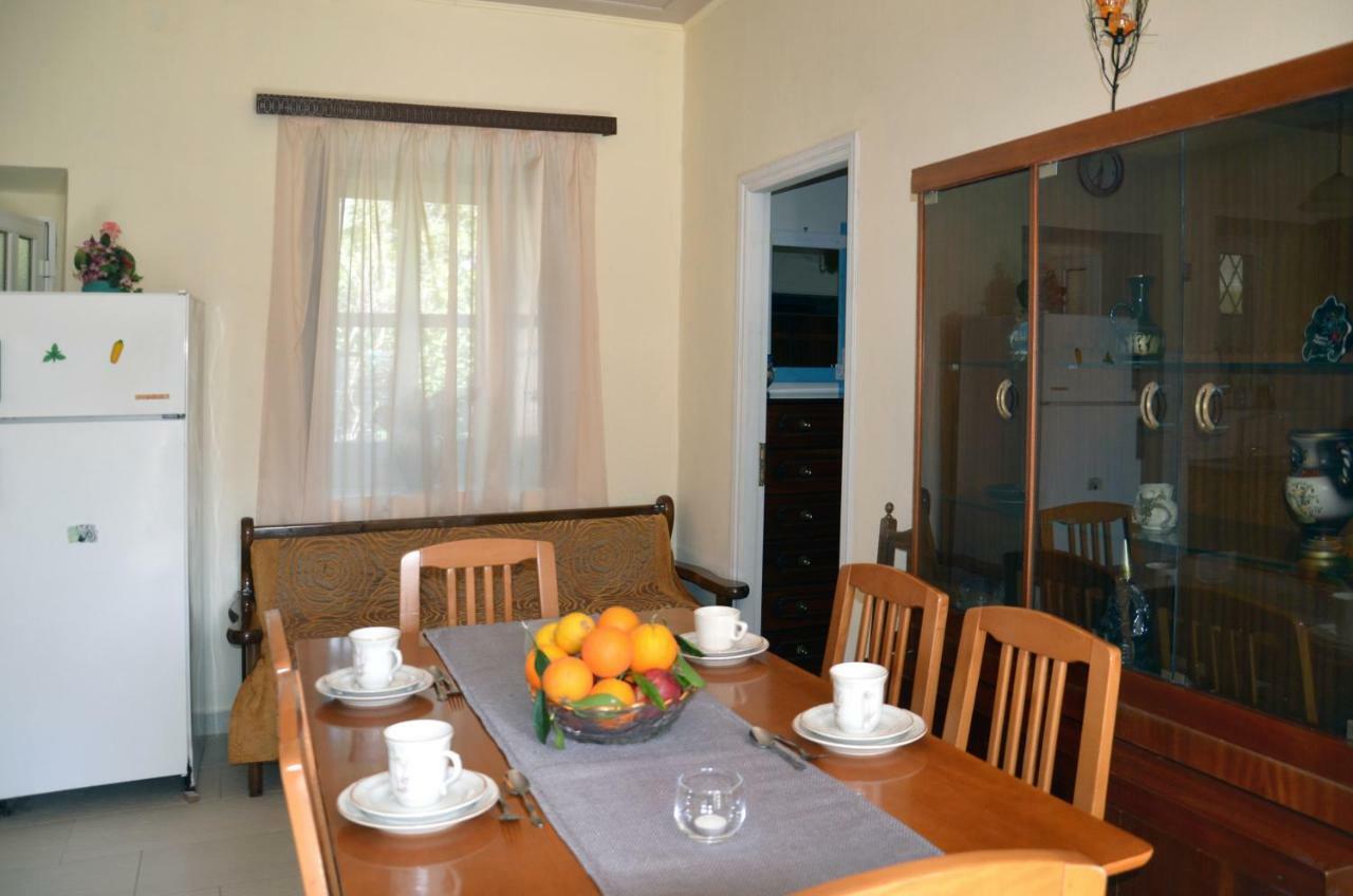 Villa Stam House Leonídion Esterno foto